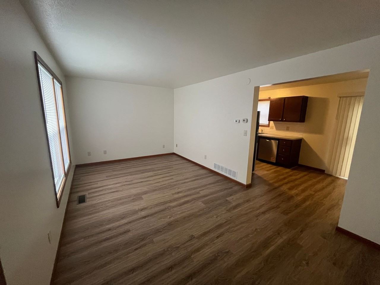529 S Silverwood Ln #A - Photo 2 of 14
