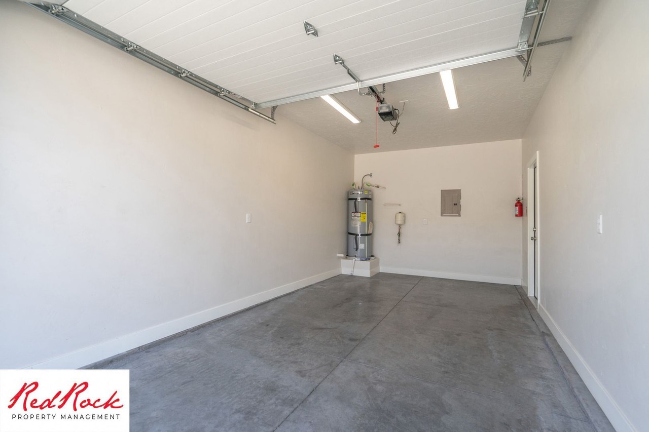 1005 N Tortoise Rock Dr #5 - Photo 6 of 50
