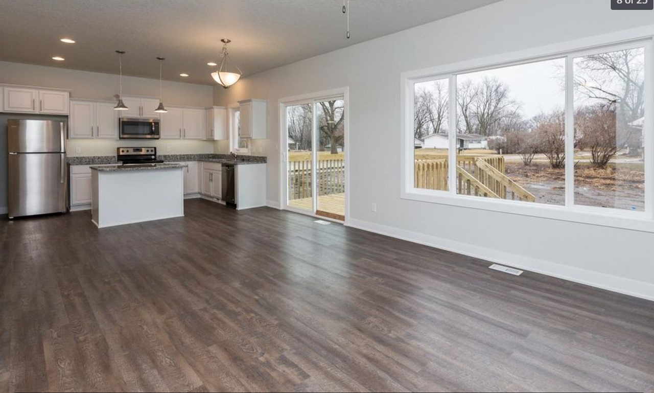 1502 Bennetts Way Nw - Photo 2 of 9