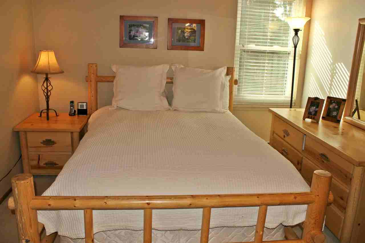 4200 Lodge Pole Cir - Photo 5 of 15