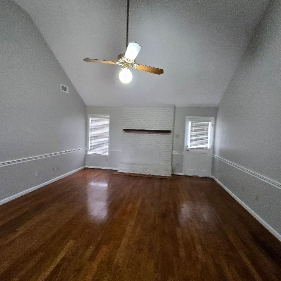 3050 Ruskin Rd - Photo 2 of 12