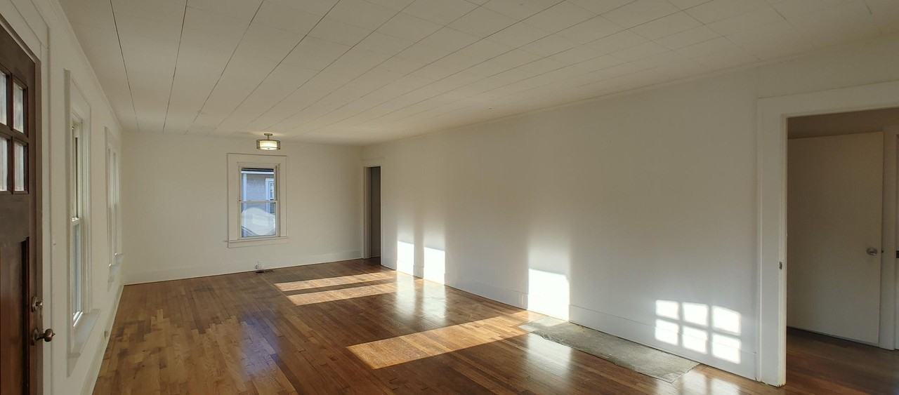 2219 LEASE ONLY - 2219 Lyndon Ave. - Photo 5 of 26