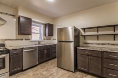 (204) 7339 Dartmouth Ave - Photo 1 of 1