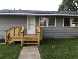 528/530 6th Ave NE - Photo 1 of 1