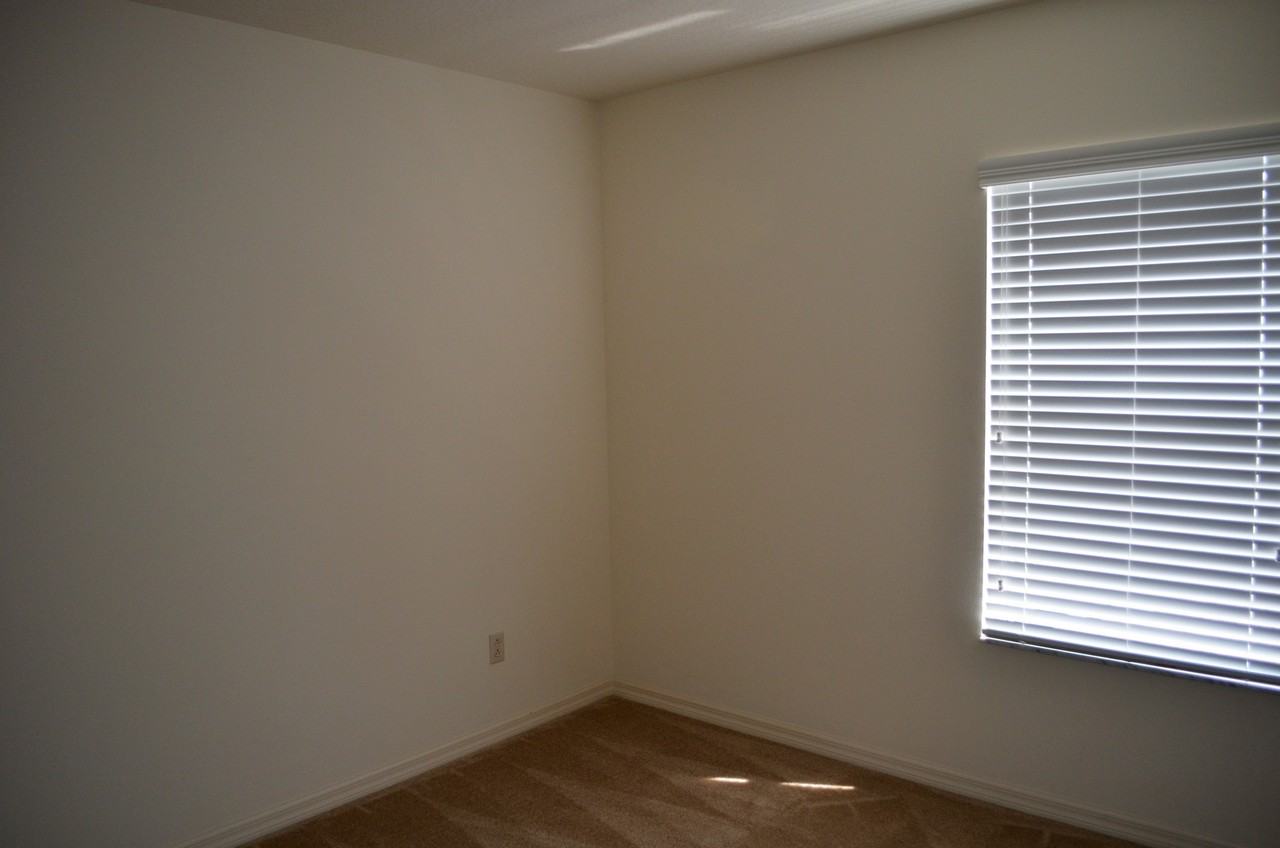 4905 Terrapin Blvd - Photo 5 of 10