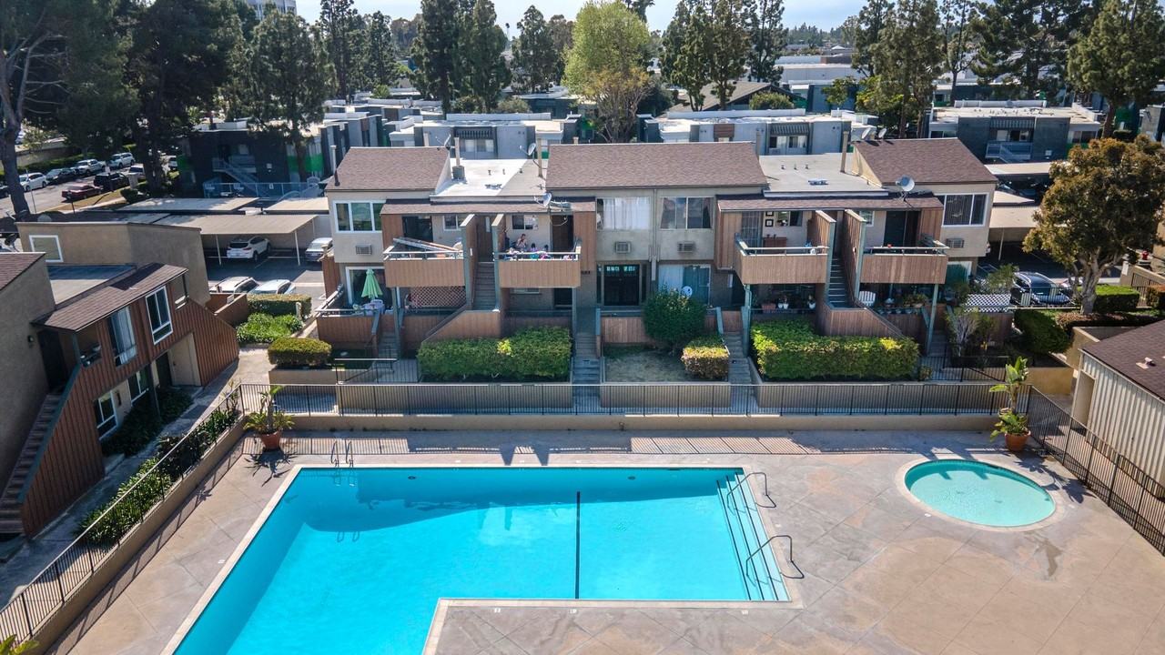 1001 W Stevens Ave #106 - Photo 3 of 31