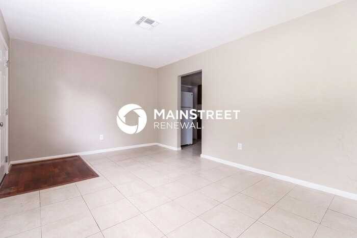 7202 Adare Dr - Photo 3 of 14