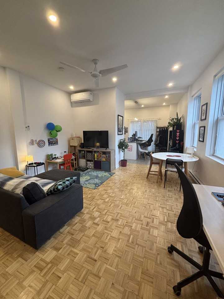 166 Rue Faillon Est - Photo 3 of 13