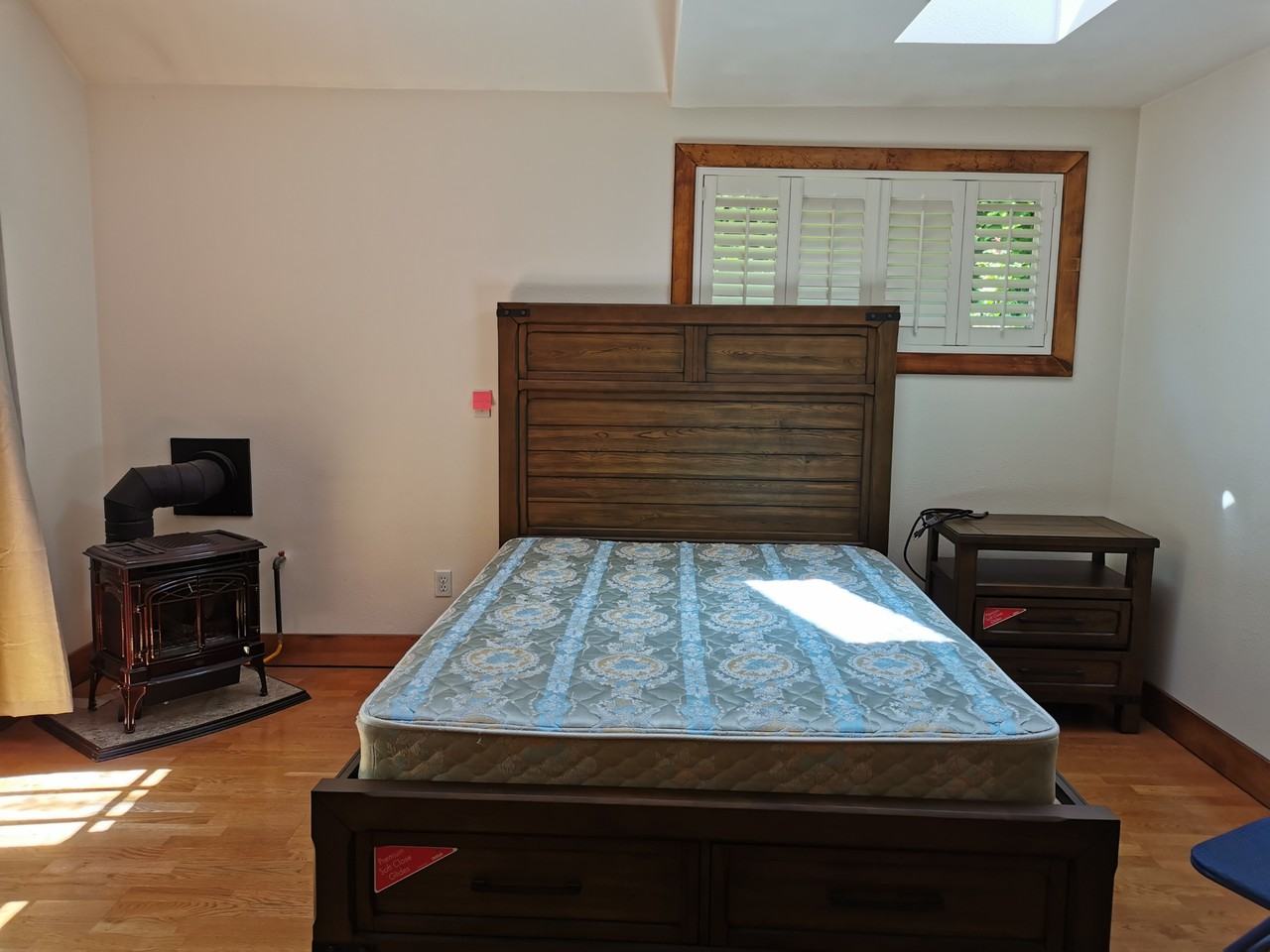 2713 Northeast 94th Street #B - Photo 3 of 16