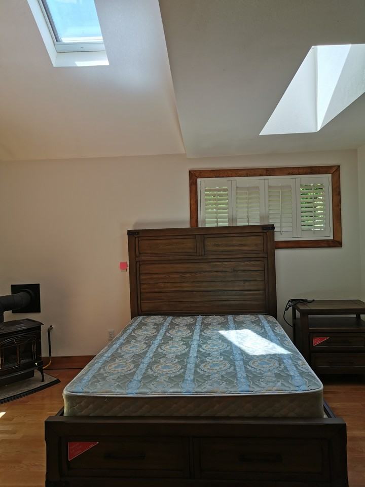 2713 Northeast 94th Street #B - Photo 5 of 16