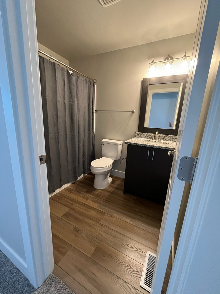 389 Jeremy Ln #389 - Photo 7 of 20