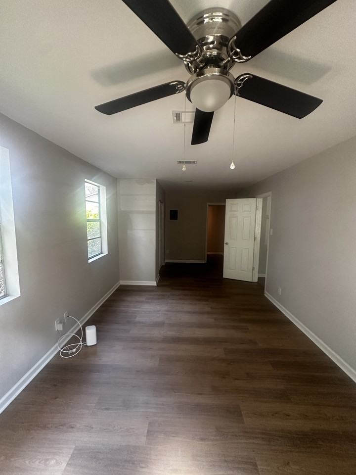 1424 Garland St #NA - Photo 3 of 10