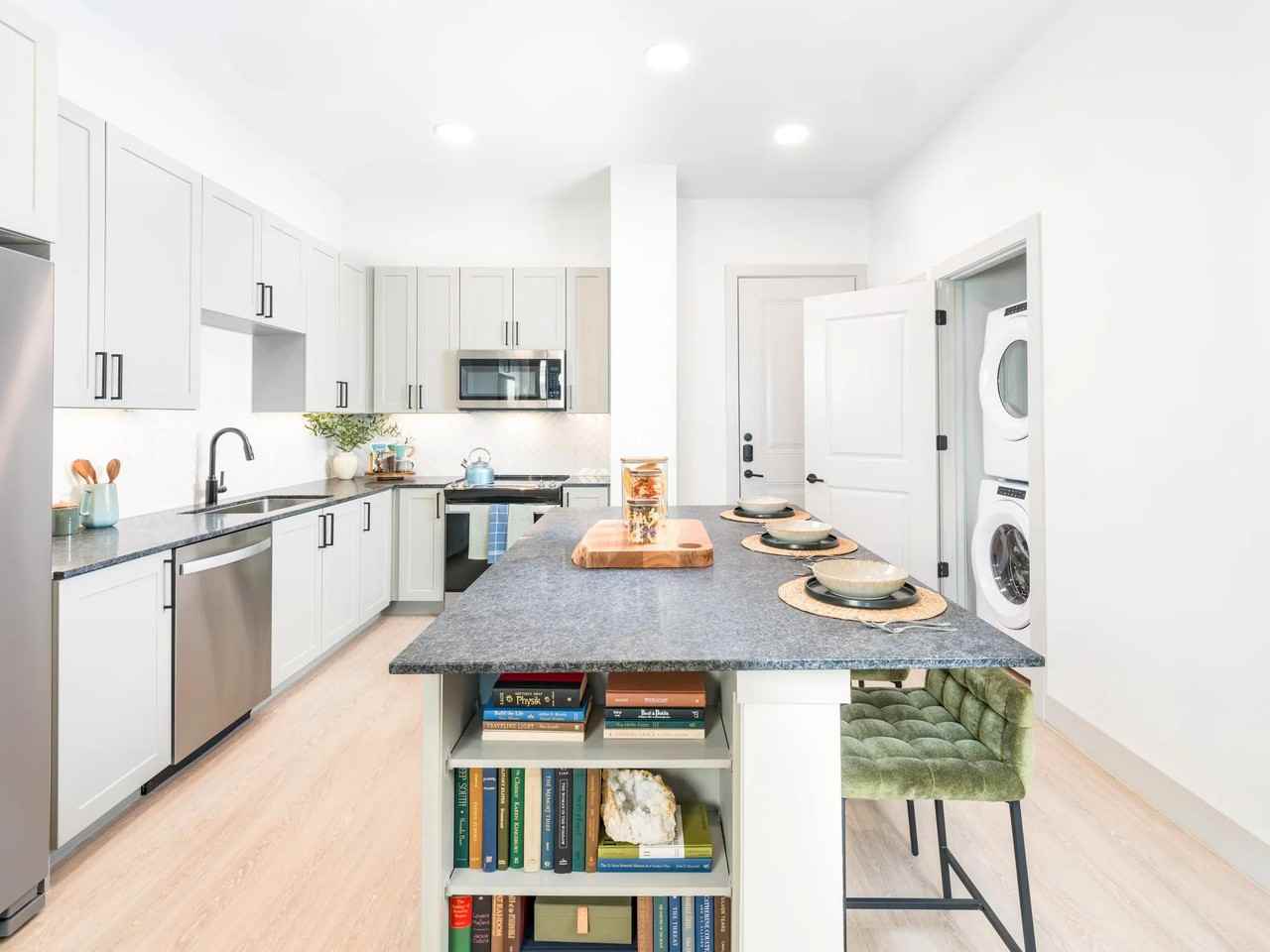 Modera McKinney Ridge - Photo 2 of 50