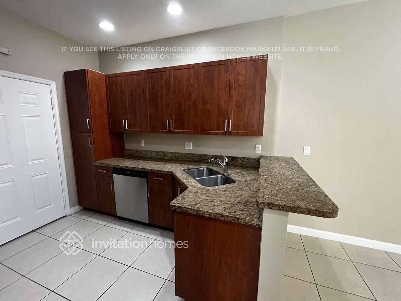 12643 Nw 32nd Ct #12643 - Photo 6 of 14