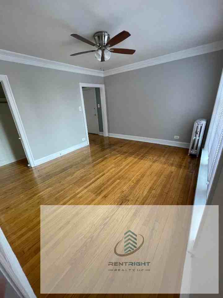 4027 W School St #4031-2B - Photo 4 of 19