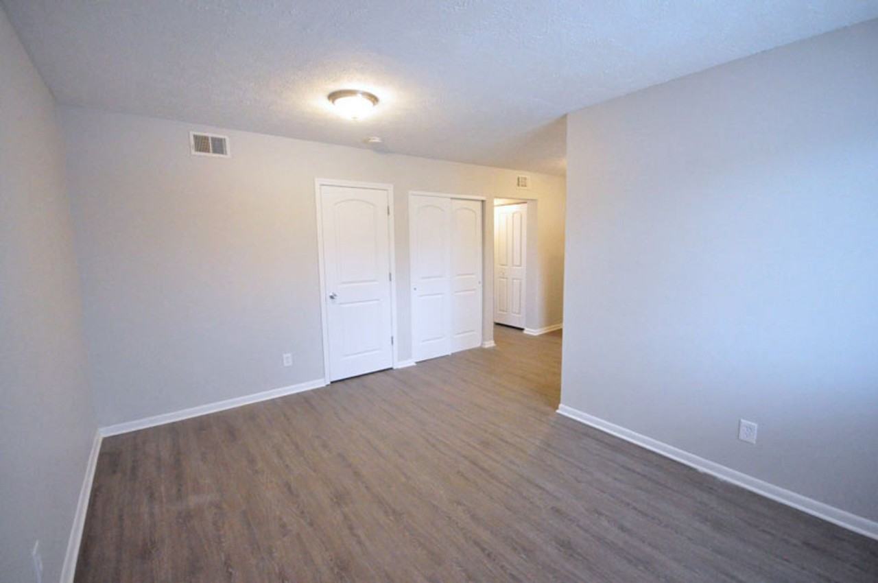 1304 Courtland Avenue - Photo 2 of 11