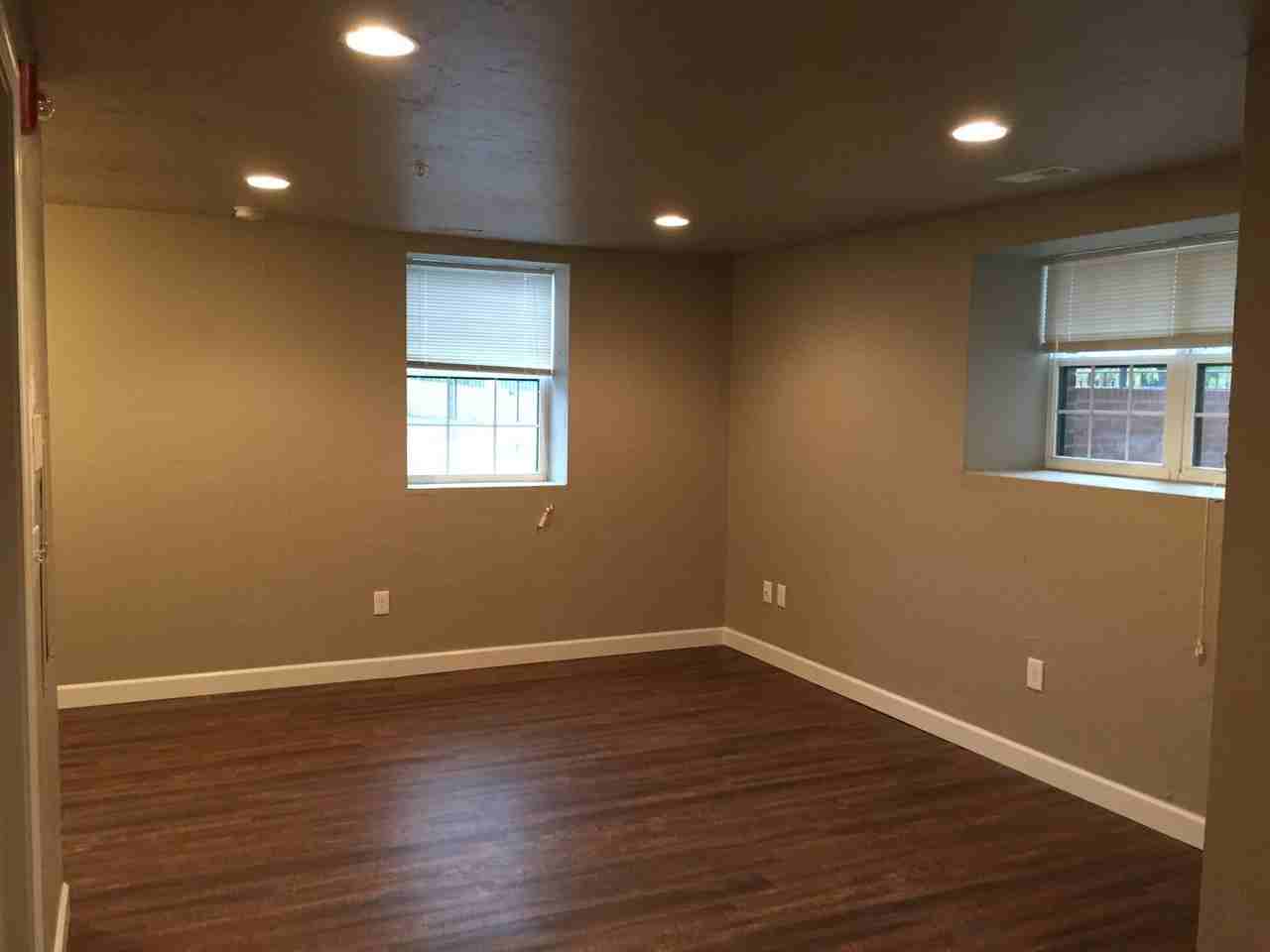 450 Madison Ave - Photo 4 of 50