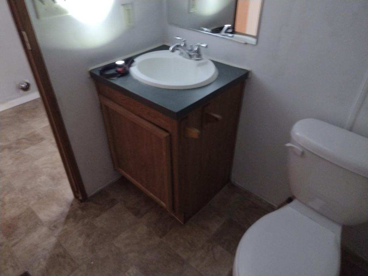 118 Navasota Dr - Photo 2 of 7