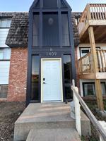 featured image of 1409 E Iron Ave