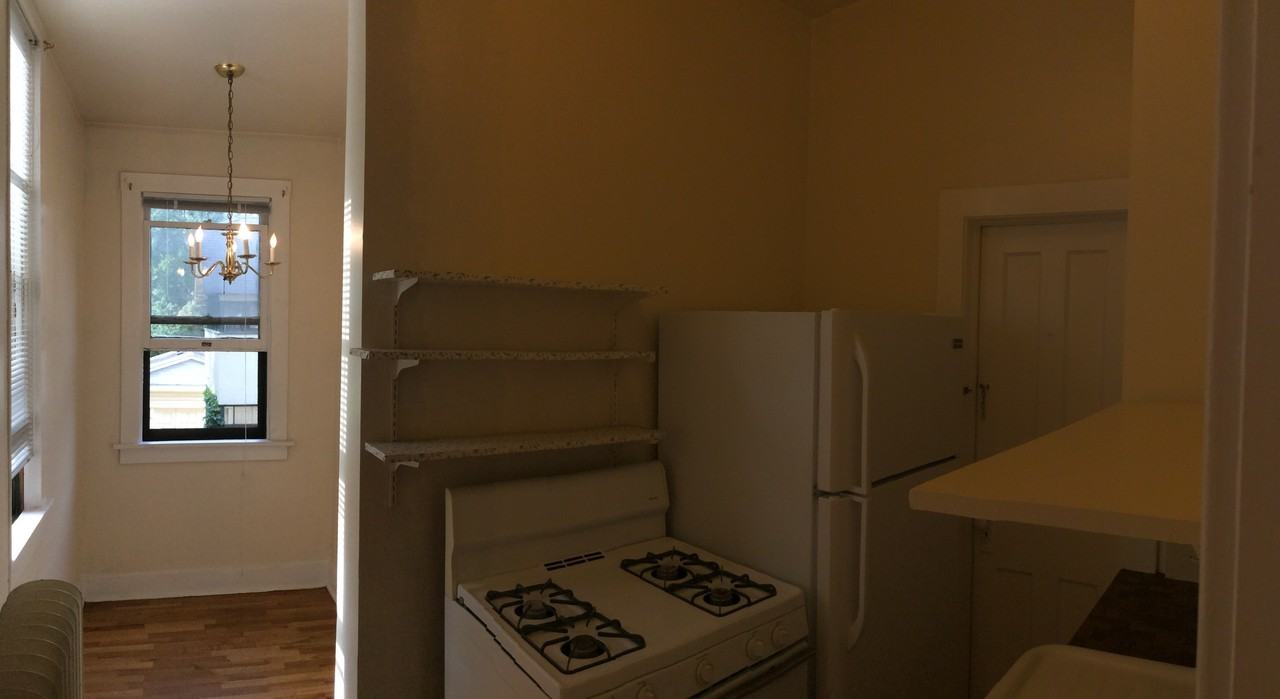 1032 Pine - Photo 7 of 13