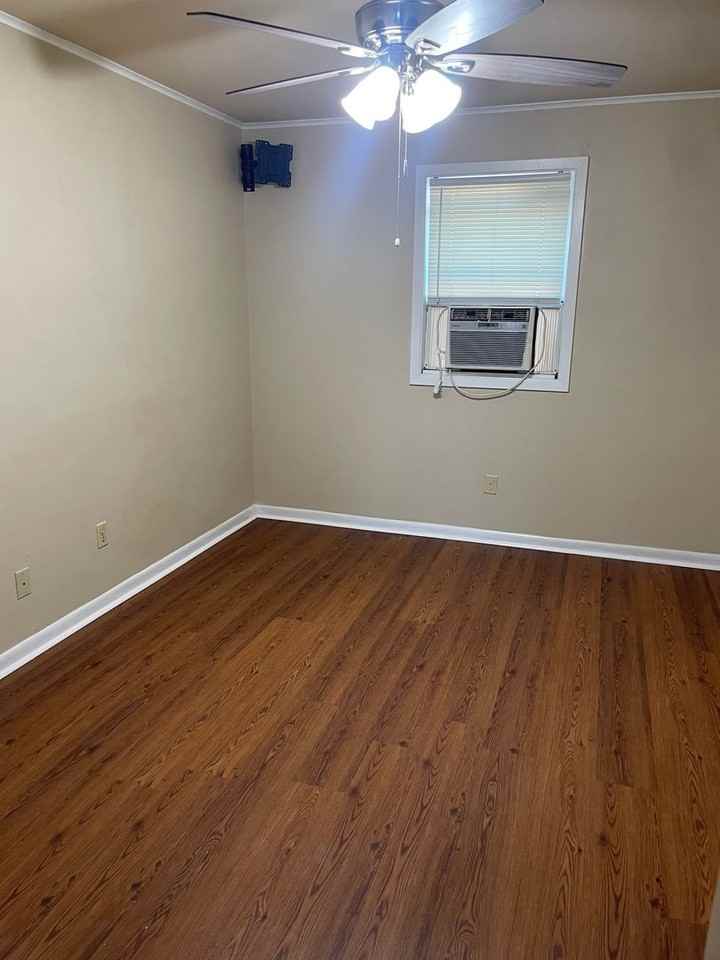 606 S Trenton St #7 - Photo 3 of 5