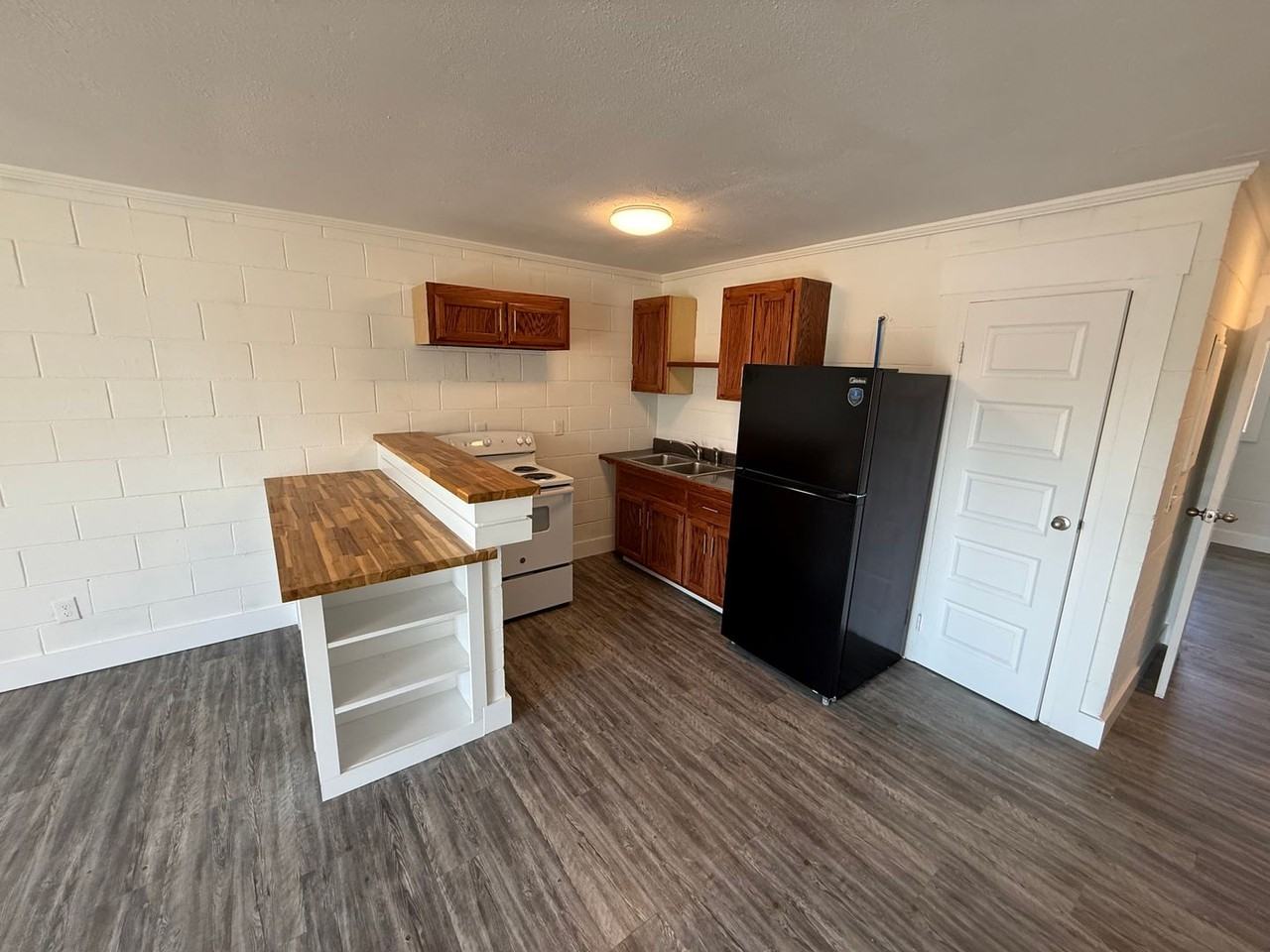 626 Power St #7 - Photo 5 of 21