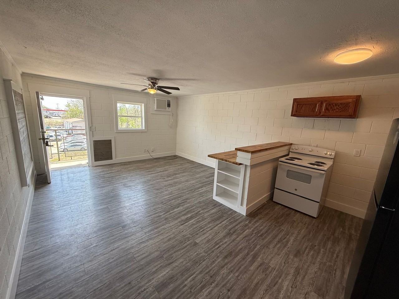 626 Power St #7 - Photo 6 of 21