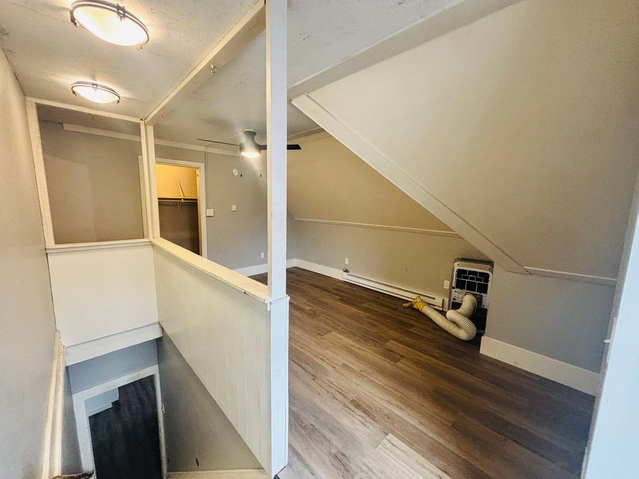 717 5th Ave S - Photo 6 of 14