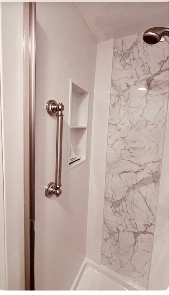 1435 Crestview Dr #MIL - Photo 6 of 12