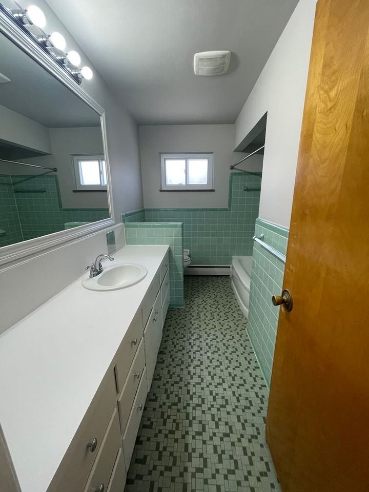 3830 Devon Rd - Photo 7 of 8