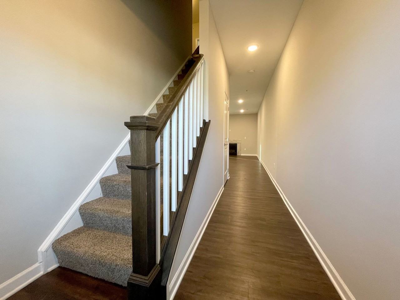 Walnut Grove Apartments - Photo 2 of 19