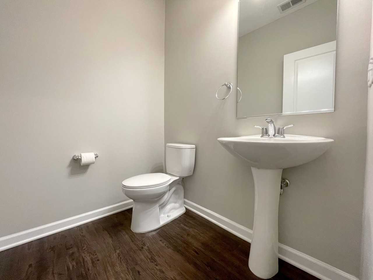 Walnut Grove Apartments - Photo 7 of 19