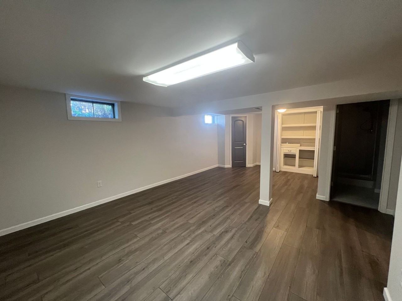 2921 Selkirk Rd - Photo 2 of 11
