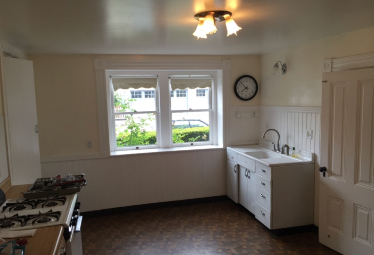 1005 3rd St - Photo 2 of 13