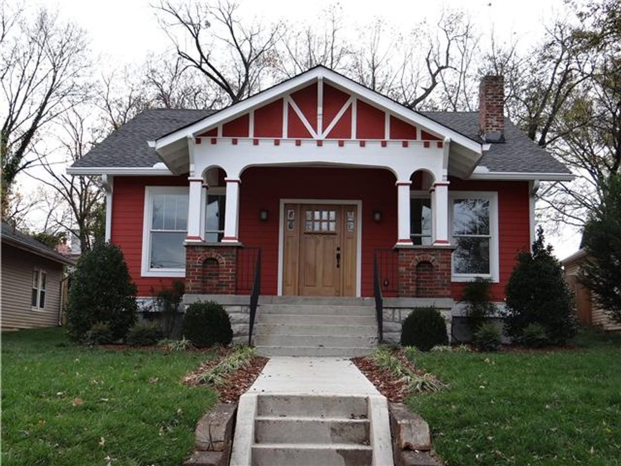 1126 Granada Ave - Photo 2 of 20