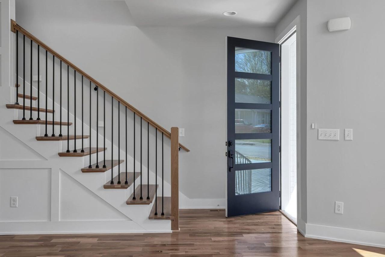 1936 Britt Pl - Photo 2 of 27