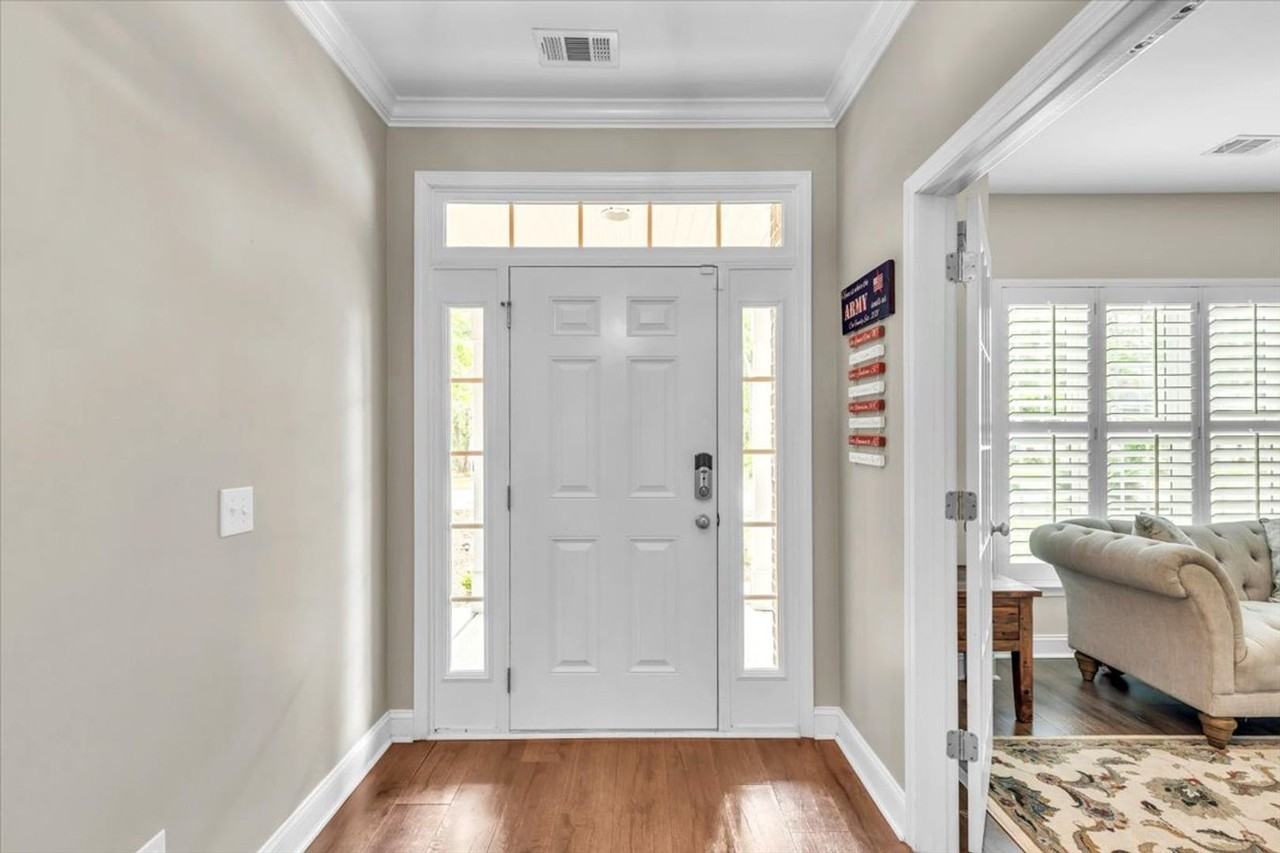 265 Blackjack Oak Dr W - Photo 4 of 50