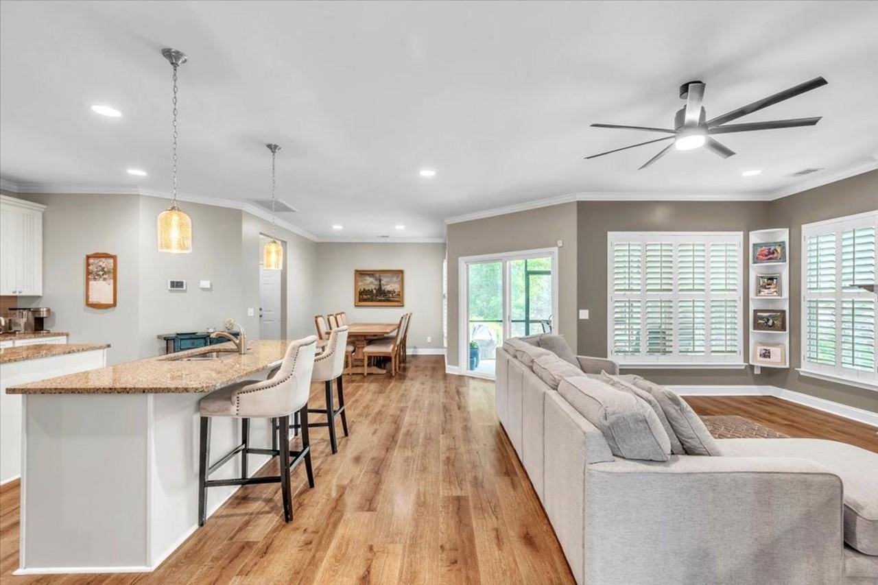 265 Blackjack Oak Dr W - Photo 7 of 50