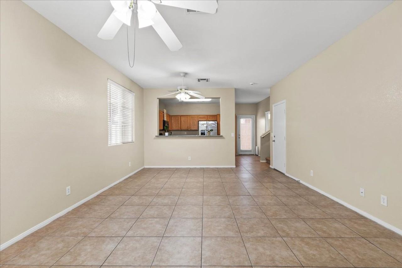 7569 Garden Village Ln - Photo 3 of 25