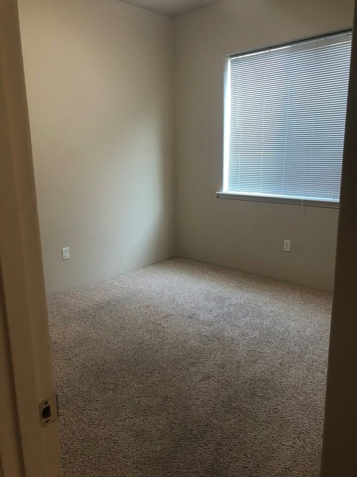 7420 Stonefield Dr - Photo 2 of 30