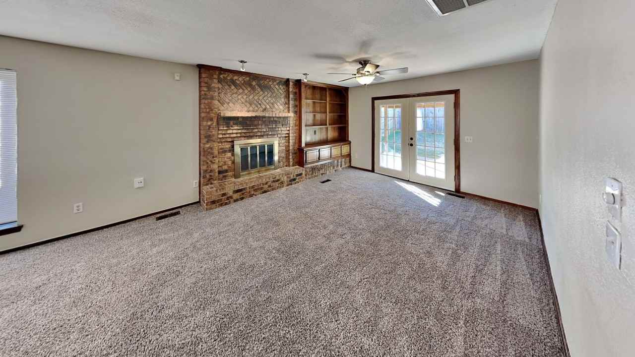 3713 Windscape Ct - Photo 4 of 16