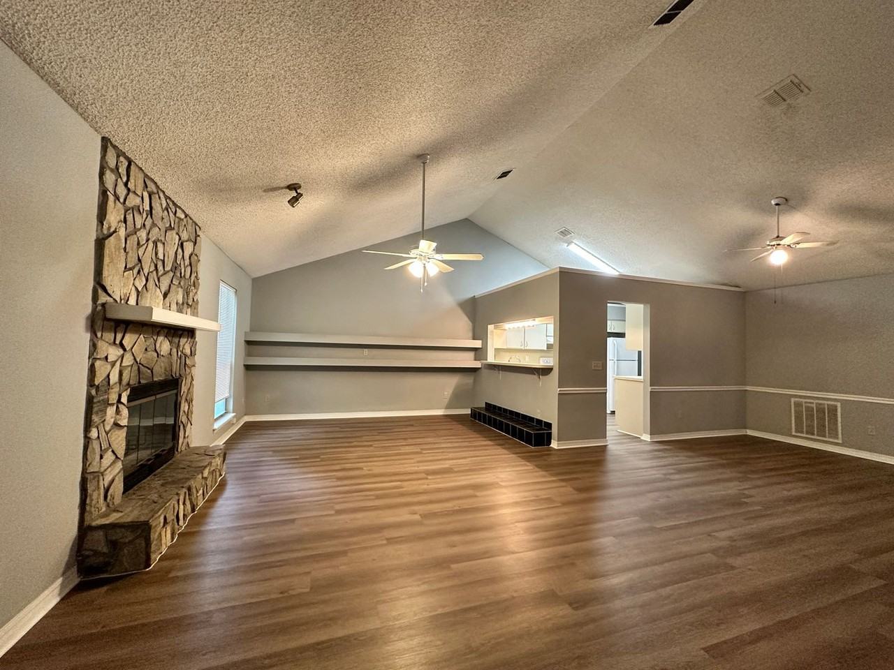 1680 Sandy Hollow Loop - Photo 3 of 16