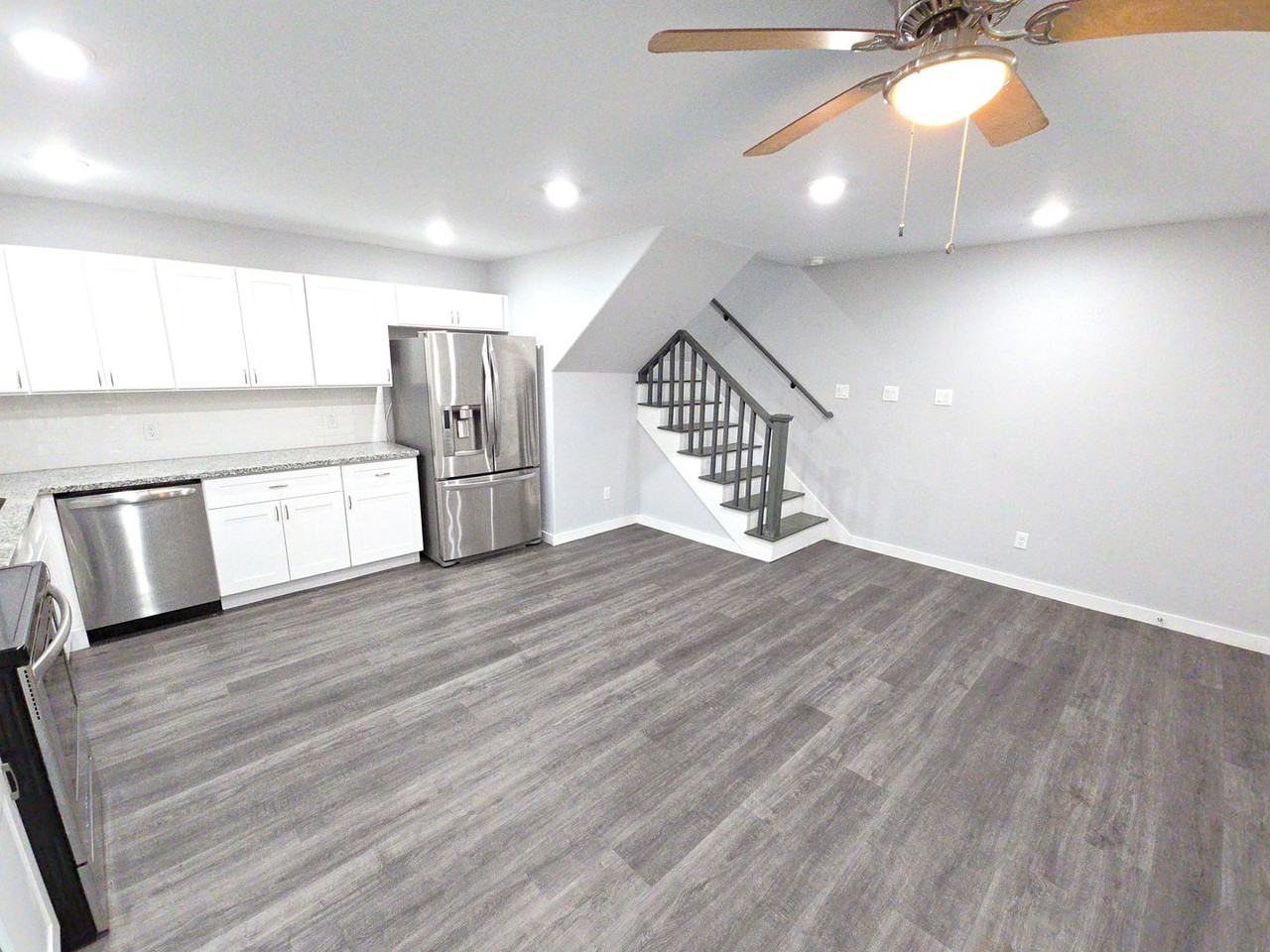 4626 Shreveport Blvd #A - Photo 3 of 23