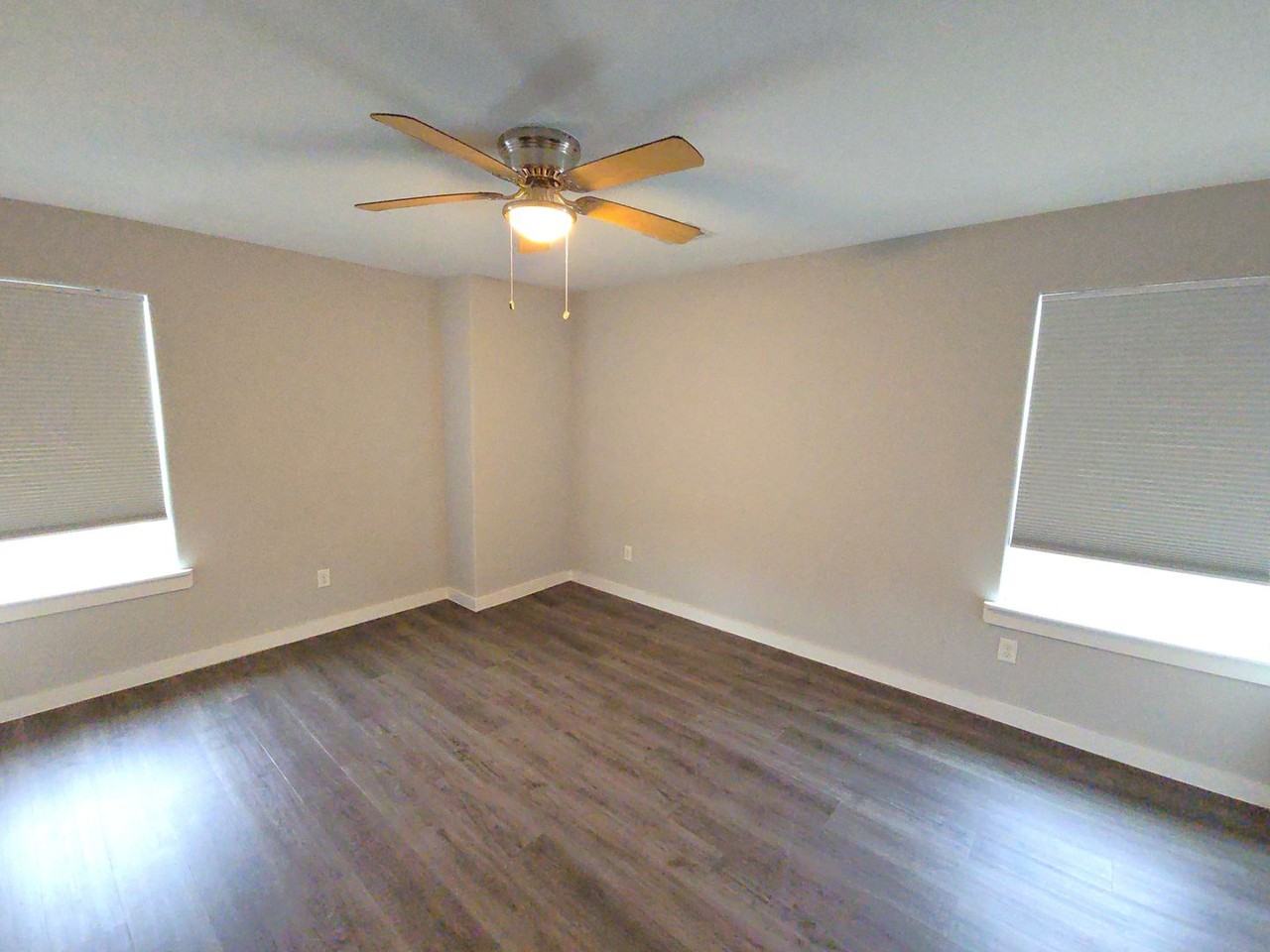 4626 Shreveport Blvd #A - Photo 5 of 23
