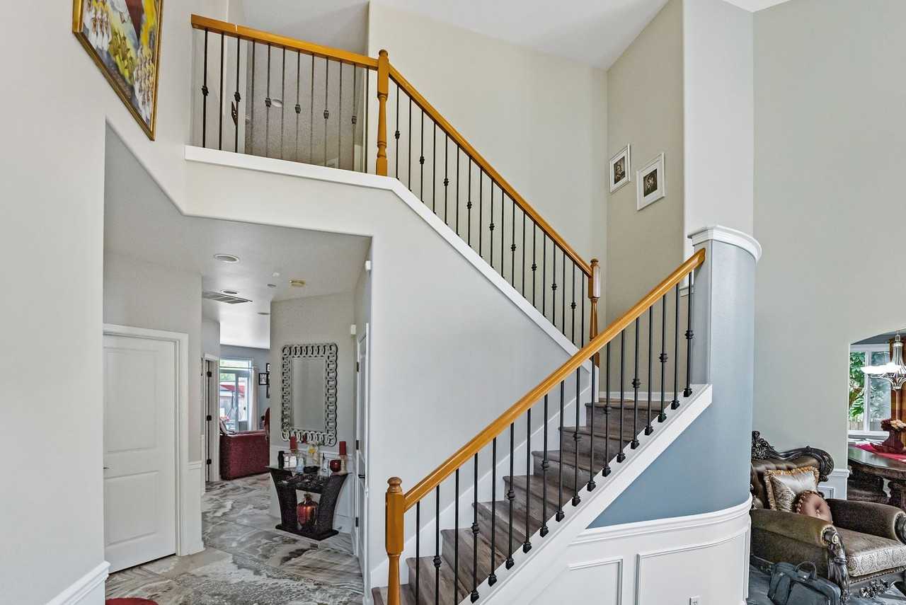 15309 57th Pl W - Photo 4 of 18