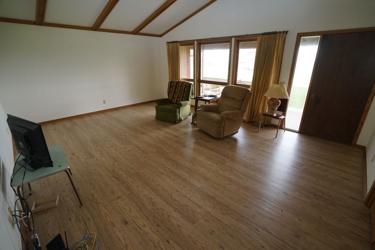 E7568 County Road Pf - Photo 2 of 19