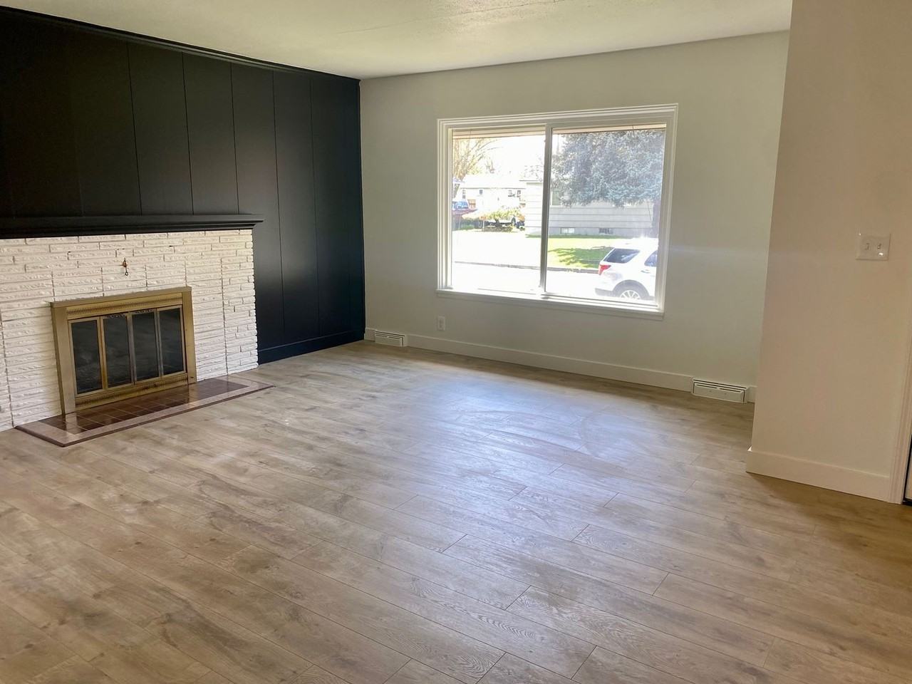 5822 N Alameda Blvd - Photo 2 of 14