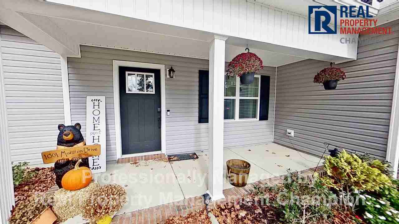 1001 Marston Dr - Photo 2 of 33