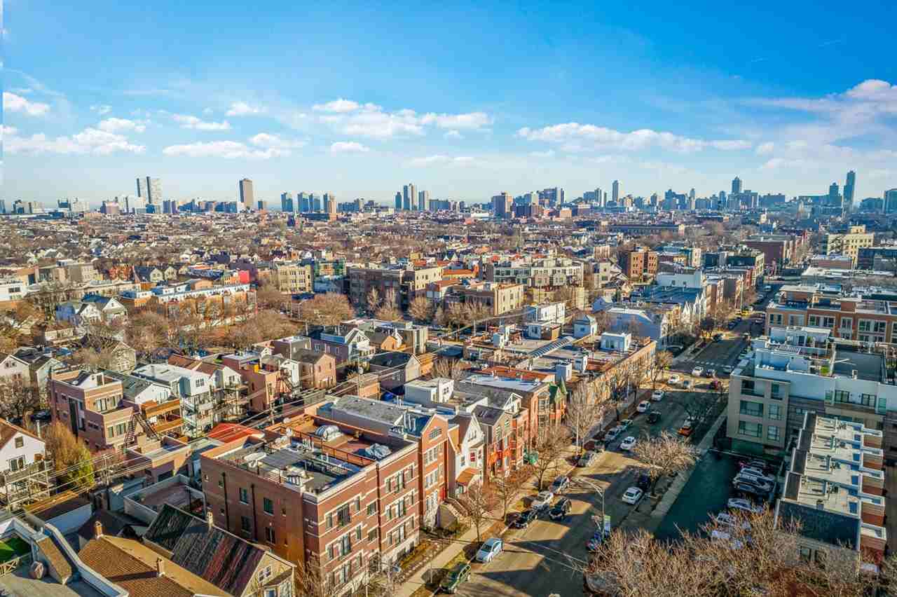 1326 W. Diversey - Photo 3 of 42