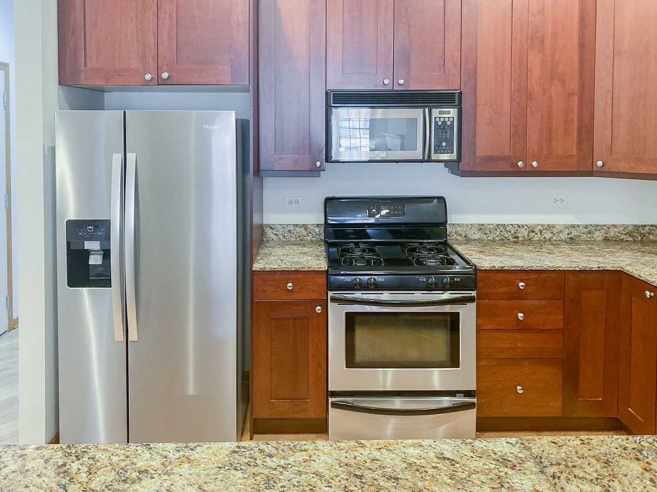 3338 N. Sheffield - Photo 6 of 6